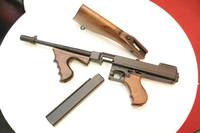 Thompson SMG GBB KingArmsより近日発売！その他WW2の名銃も発表！ 2014/03/13 16:54:18