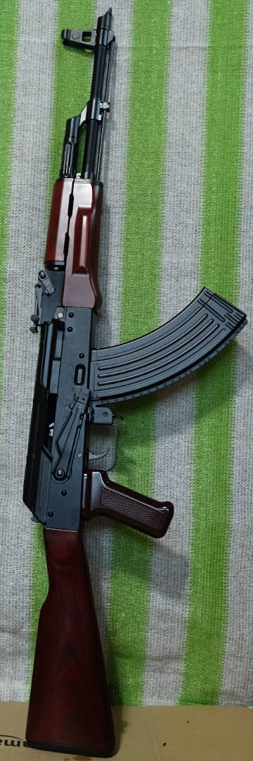 AKM 東京マルイ