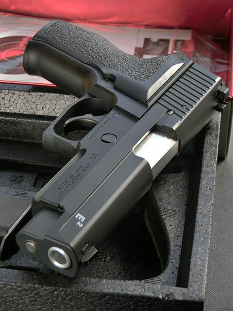 東京マルイ SIG SAUER P226 E2