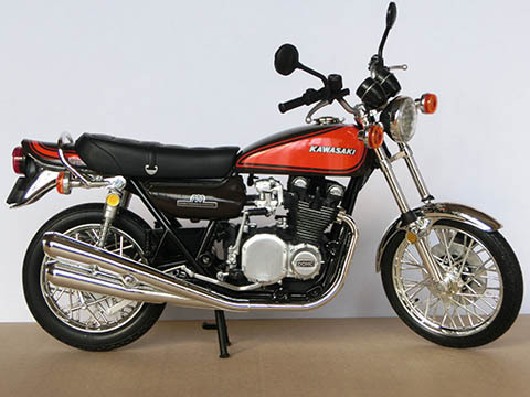 ゆるほびっ スカイネット 1 12 完成品バイク Kawasaki Z Z