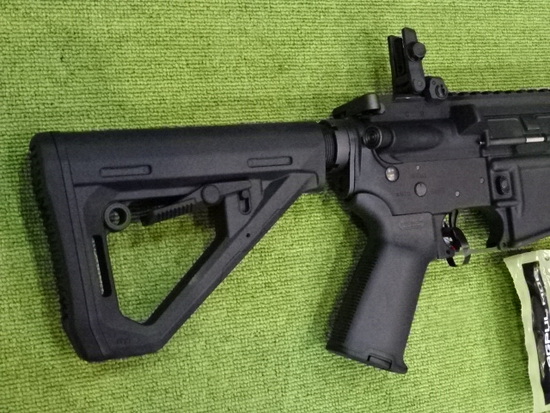 マルイガスブロM4A1ベースMAGPUL完成品