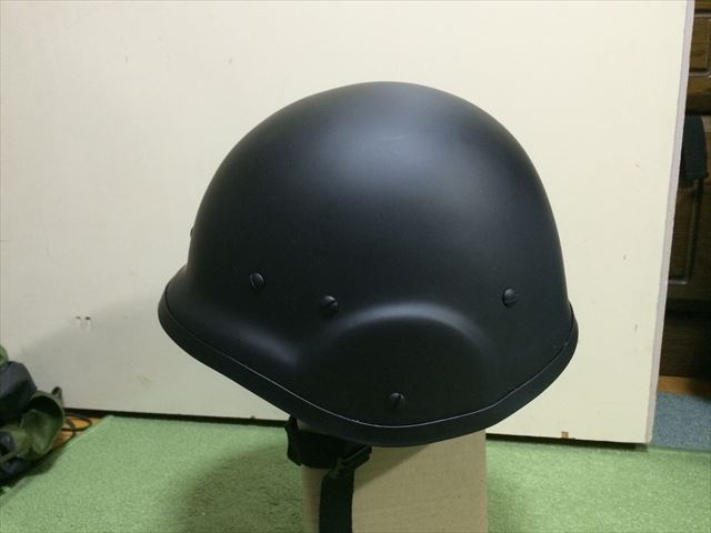 東洋大学革命戦線:SHENKEL製88式鉄帽レプリカ【レビュー】
