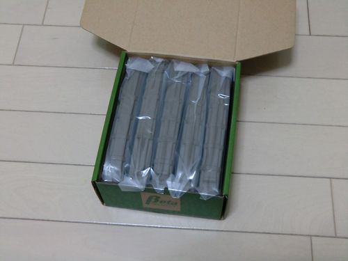 お窓が付きました