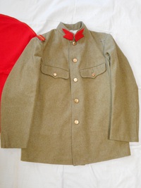 旧日本軍　縦襟　昭五式　冬衣　十年製　未使用　残ってるものですね！