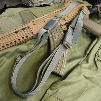 FOLIAGE GREEN