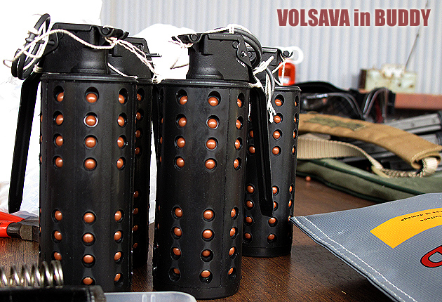 VOLSAVA-PHOTO/WEAPON