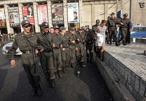 週末スペツナズ:民警制服