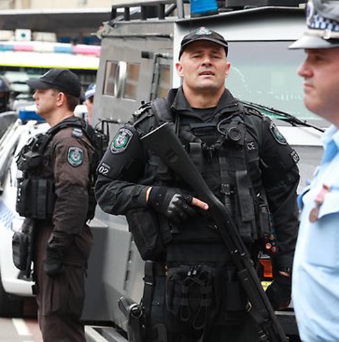 NSW POLICE装備 in シドニー！